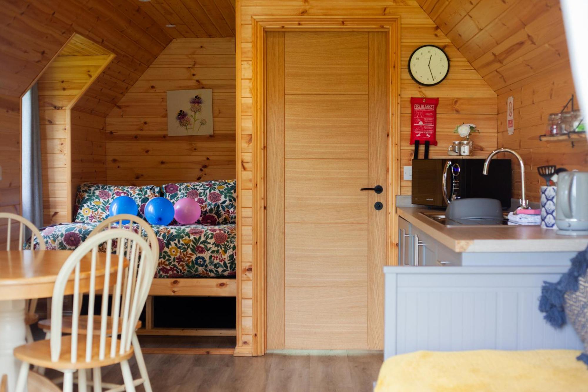 Wildflower Meadow Cabins Whitington Zewnętrze zdjęcie