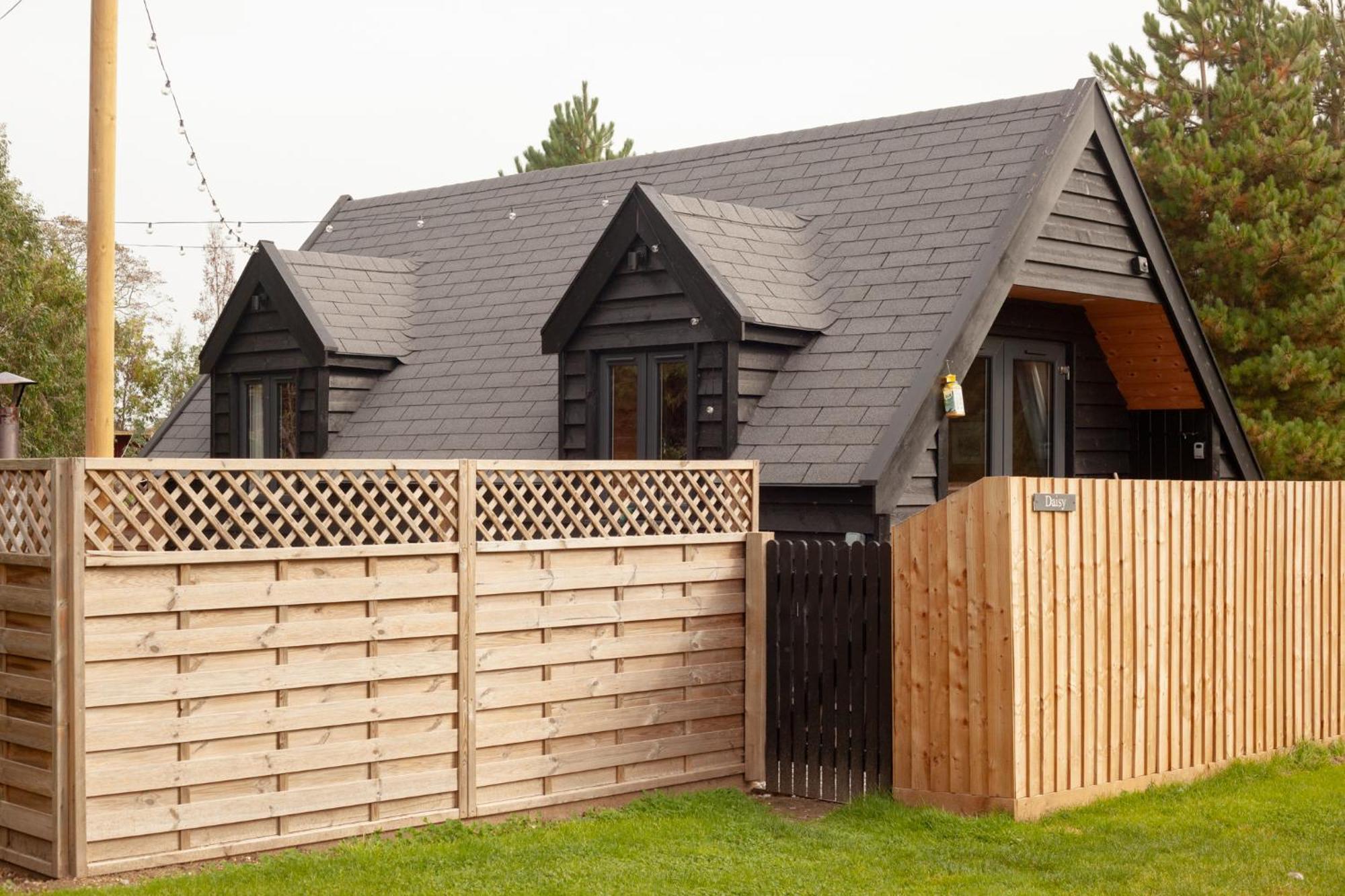 Wildflower Meadow Cabins Whitington Zewnętrze zdjęcie